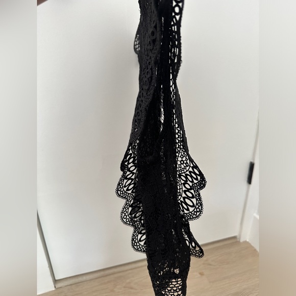 Zara Black Lace Crochet Blouse - Picture 8 of 9